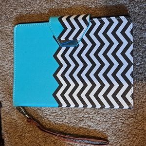 🆕️ULAK IPAD CASE TABLET COVER CHEVRON BLUE PRINT SILVER WRISTLET